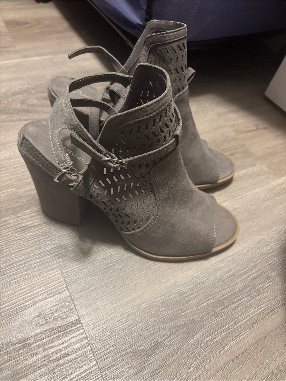 American Eagle Cutout Suede Peep-Toe Heeled Booties - Gray size 8